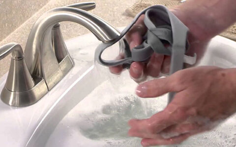 Daily Cleaning and Maintenance of CPAP Machine Masks