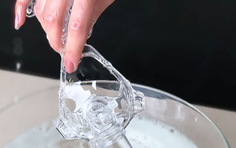 How to Clean CPAP Mask